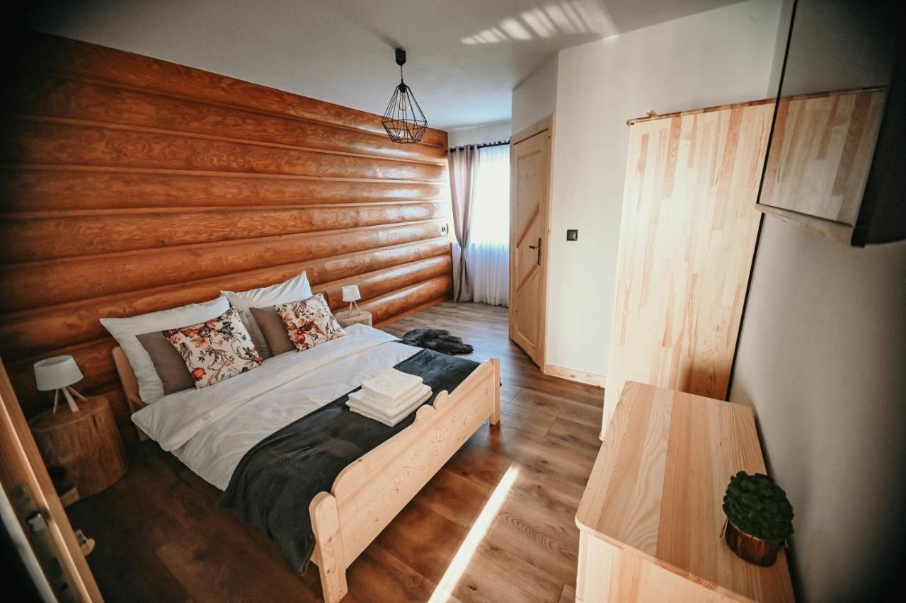 Tarasowka U Zajaca Bed & Breakfast Czerwienne Екстериор снимка