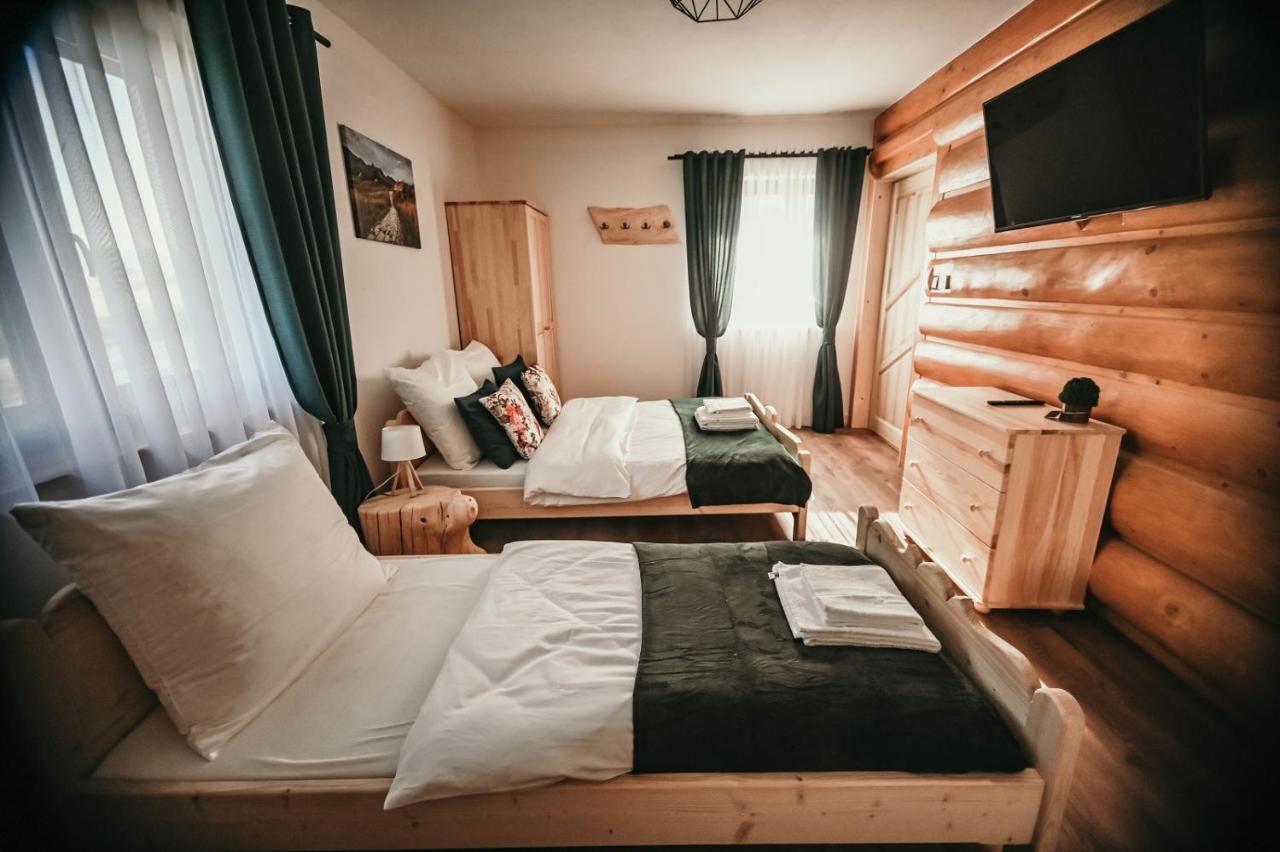 Tarasowka U Zajaca Bed & Breakfast Czerwienne Екстериор снимка